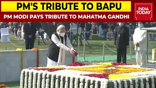 PM Modi Pays Tribute To Mahatma Gandhi On 74th Death Anniversary At Raj Ghat | India Today