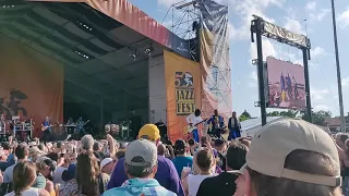 "Sing A Song" - Earth, Wind and Fire at New Orleans Jazz Fest 4/25/19