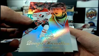 Outoftheboxbreaks Break #4462 SATURDAY SPECTACULAR 25 BOX MIXER WITH GIVEAWAYS