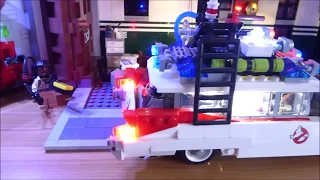 Lego Ghostbusters Firehouse HQ and Ecto-1 with LEDs