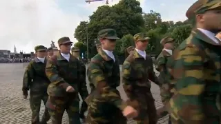 Бельгийские кадеты - элита НАТО, на военном параде, в качестве меры устрашения Путина. Сдаемся? 😁