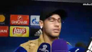 Neymar da PATADA em jornalista após pergunta sobre a briga com Cavani