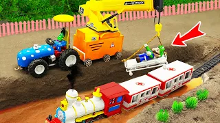 Diy tractor mini Mud Tank Suction rescue Ambulance Train Stuck in Mud | diy road for Trains | HPMini