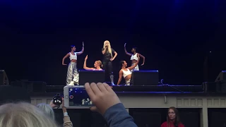 Ava max - Sweet but psycho live at gröna Lund