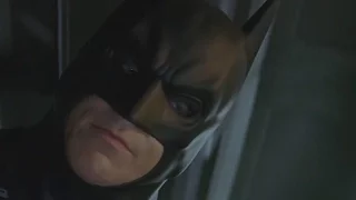 Batman: "Eu não vou matar você, mas não tenho que salvá-lo" (Batman Begins, 2005)