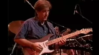 1994.July-22 The Ventures-Stars On Guitars Medley