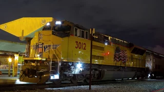 Union Pacific Brand New Tier 4 Locomotive on Amtrak