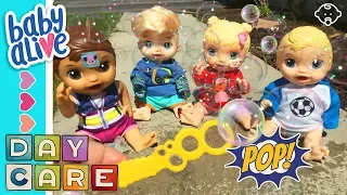 👶 Baby Alive Daycare! Baby Alive play with HUGE CRAZY BUBBLES! 💦Liam gets upset trying to learn!