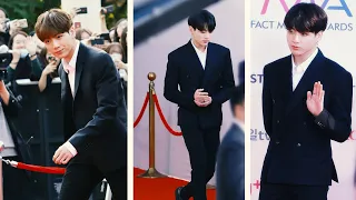 Unforgettable Moments❗ When Jungkook Forgot His Superstar Status?