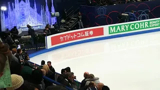 ALINA ZAGITOVA BEFORE ENTER TO THE ICE - WORLD FIGURE SKATING CHAMPIONSHIPS 2018 MILAN 21/03/2018 SP