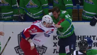 Makarov shatters Kontiola with hit then drops gloves with Nakladal