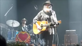 Neil Young+POTR  - Unknown Legend   - Antwerpen 2016