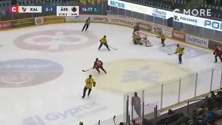 Watch Jesperi Kotkaniemi attempt a Michigan goal
