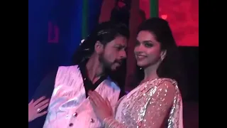 ShahRukh Khan  Madhuri Dixit and deepika romance dance Live Concert at Dubai - Full Performance