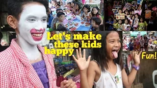 We Went to the Slums of Manila Philippines and Made these Kids Happy. Humanity and World's Society