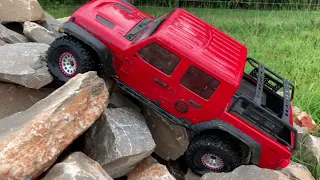 SCX10iii Gladiator with Desert Lizard shocks