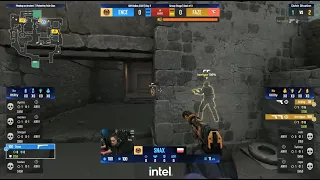 the big apple Snax 1v2 clutch against FaZe on pistol round