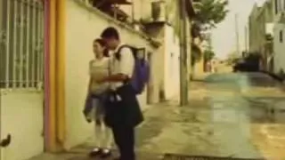 Amar Te Duele Scene (2002)