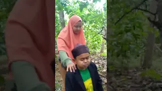 #viralvideo kemesraan ustad mumuy dengan istrinya ,sehabis pulang jiaroh kubur 🥰