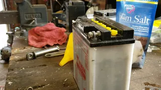 Restoring an old motorcycle battery; Fast, Cheap and Easy.