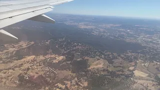Flying - Landing Into Adelaide Airport via Qantas Flight