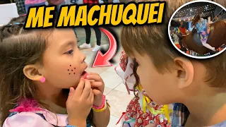 FUI NO TOURO MECÂNICO E ME MACHUQUEI * Festa junina da escola *