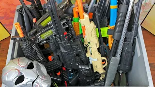 Giant Box of Toy Guns ! Toy Rifles Military Guns - Realistic Big Rifles - AUG - KAR98 - SLR and more