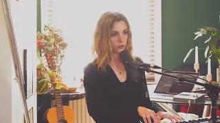 Hannah Boulton | Black Velvet (Cover)