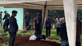 UPACARA PEMAKAMAN ANGGOTA KORPS BRIMOB POLRI