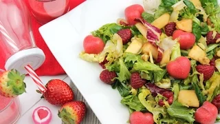 Ensalada con corazones de fresa para San Valentín 💕🍓💕