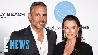 Kyle Richards "HURT" by Mauricio Umansky and Emma Slater Holding Hands | E! News