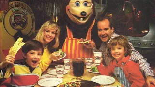 MROCZNA HISTORIA SHOWBIZ PIZZA PLACE