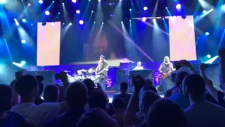 Deep Purple -  Smoke on the water - Montreux 2018