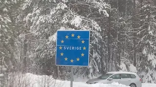 Norway-Sweden border crossing in the middle of nowhere