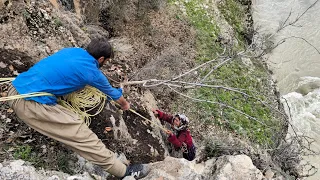 A Race Against Nature: Salahuddin's Heroic Mountain Rescue"