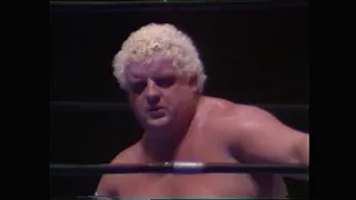 Dusty Rhodes & Junkyard Dog vs Ted DiBiase and Matt Borne (Houston 02/11/1982)