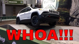 Cherokee Trailhawk vs. Wrangler Rubicon Off-Road Course!!!