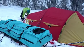 Nedpakking av telt og camp med Fjellpulken Bedding -  Spica Winter Camp System
