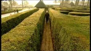 Adrian Fisher on building amazing mazes (BBC 2, The Culture Show, 2005)