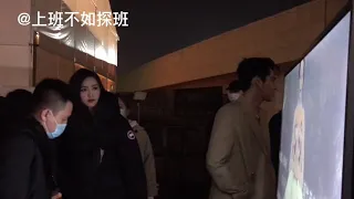 吴亦凡 腾讯视频星光大赏 后台待机 突然出现的肖战 Kris Wu XiaoZhan Tencent Video All Star Night Backstage