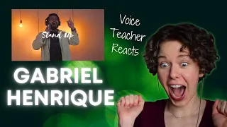 Voice Teacher Reacts - GABRIEL HENRIQUE - Stand Up