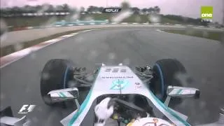 F1 2014 Lewis Hamilton Pole Lap Sepang Onboard [HD]