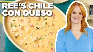 Ree Drummond's Chile con Queso | The Pioneer Woman | Food Network