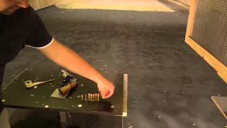 Vorführung Schnupperkurswaffe Smith & Wesson .44 Magnum bekannt aus dem Film "Dirty Harry"