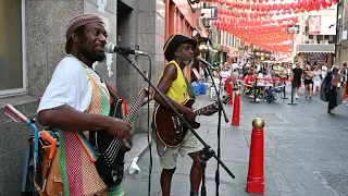 🇬🇧 [4K] OCT 2022, Jamaican Popular Music Street performers (The Reggae Boys),Chinatown London