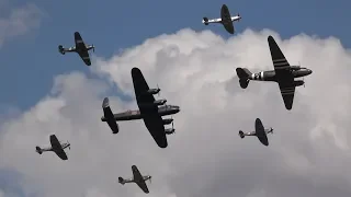 RAF BBMF 'Trenchard Plus' Formation Full Display @ RIAT 2018 - AWESOME SIGHT & SOUND !!!