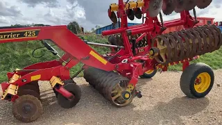 Vaderstad Carrier CR425 Disc Harrow - Walkaround