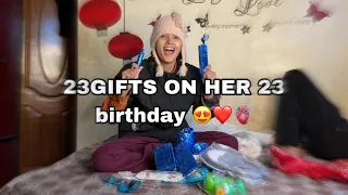 GIVING MY SISTER 23 GIFTS ON HER 23rd BIRTHDAY - ARTI CHAUDHARY