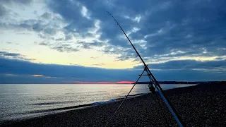 SEA FISHING UK - SUNSET SHORE FISHING IN SEAFORD EAST SUSSEX