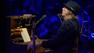 Neil Young & Promise of the Real - Are You Ready for the Country? (Live at Farm Aid 2019)